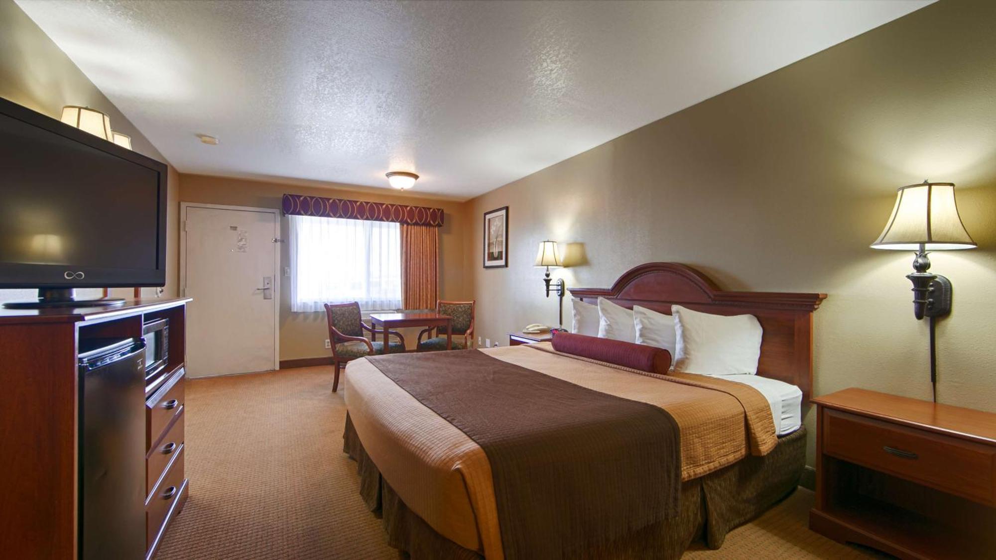 Best Western Desert Winds Мохаве Екстериор снимка