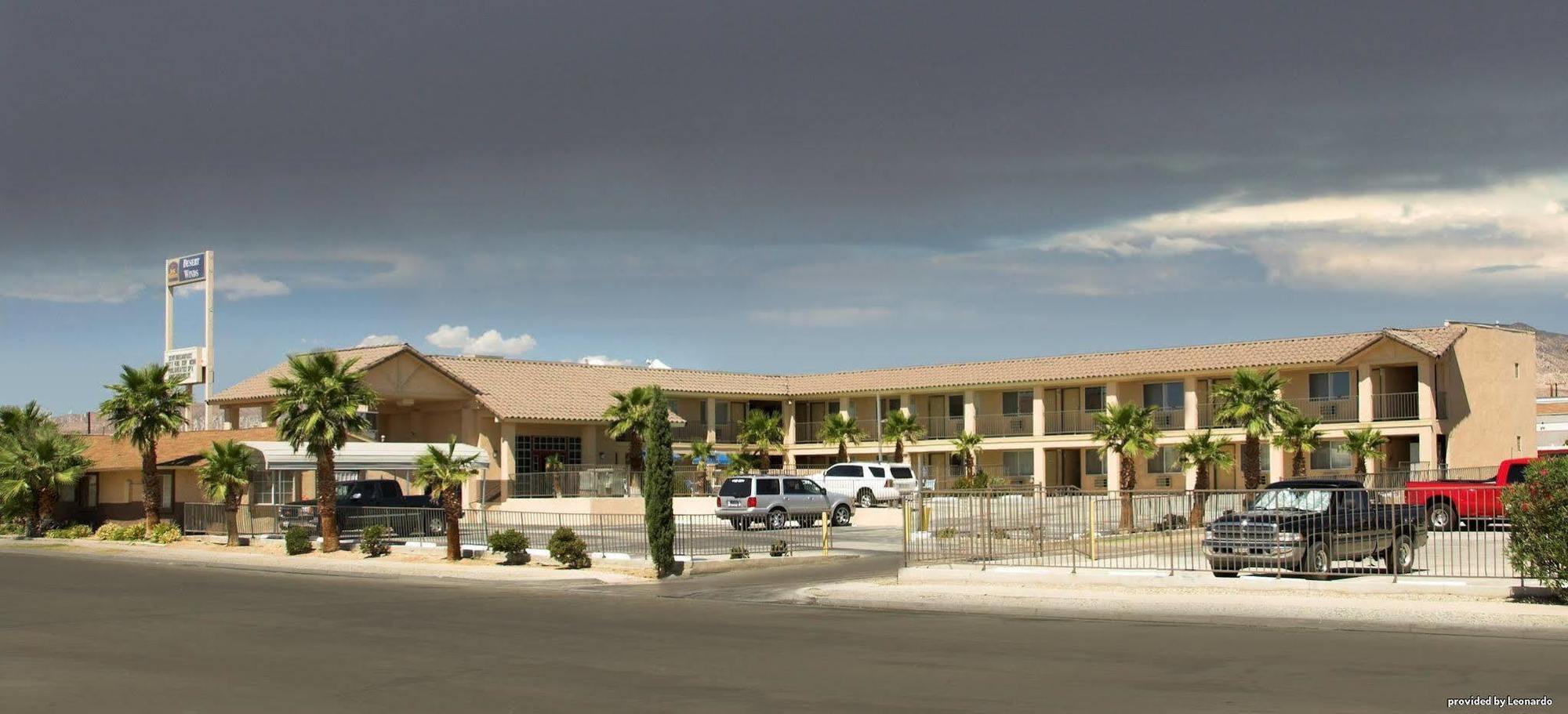 Best Western Desert Winds Мохаве Екстериор снимка